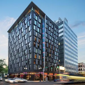 Moxy Downtown 2* Portland